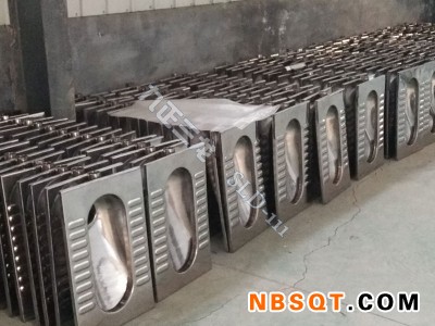 监狱、看管病房用不锈钢蹲便器 采用304国标材质图3