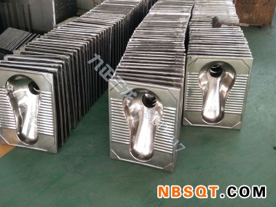 看守所，戒毒所，监狱用不锈钢蹲便  移动厕所用不锈钢蹲便图2
