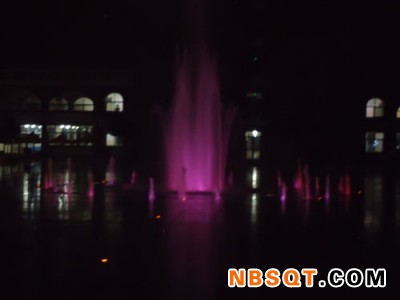 喷泉定做|景润喷泉设备提供的升降喷泉口碑怎么样图1