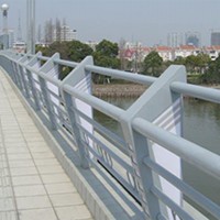 南京河提仿木护栏价格|可靠的河提仿木护栏批发商
