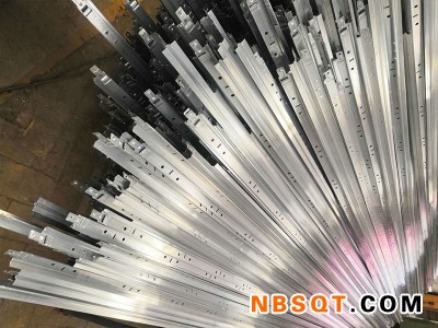 蔚蓝之海宽边铝合金龙骨价格|河北超龙装饰材料_铝合金龙骨量大从优图1